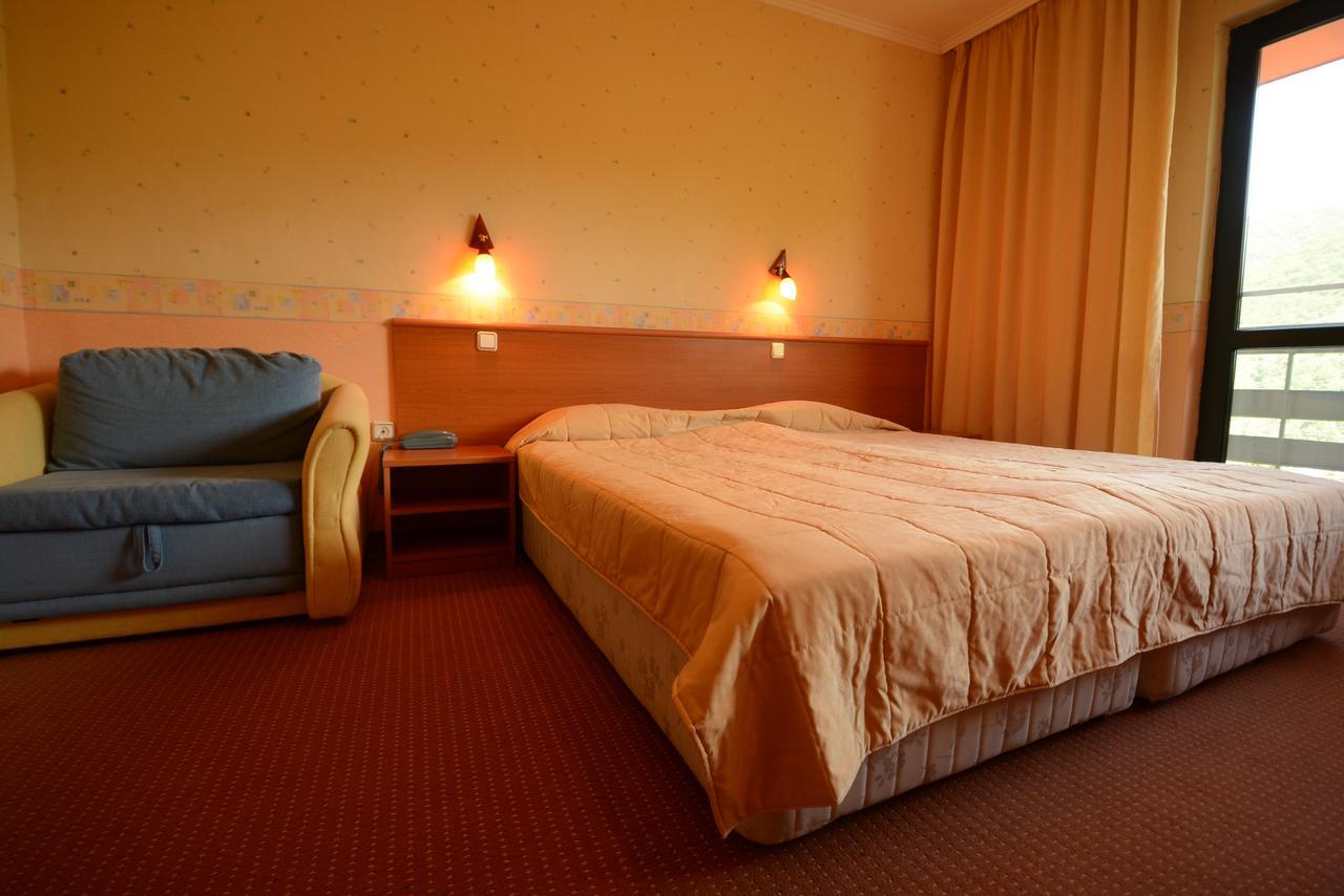 Park Hotel Ribaritsa Eksteriør bilde